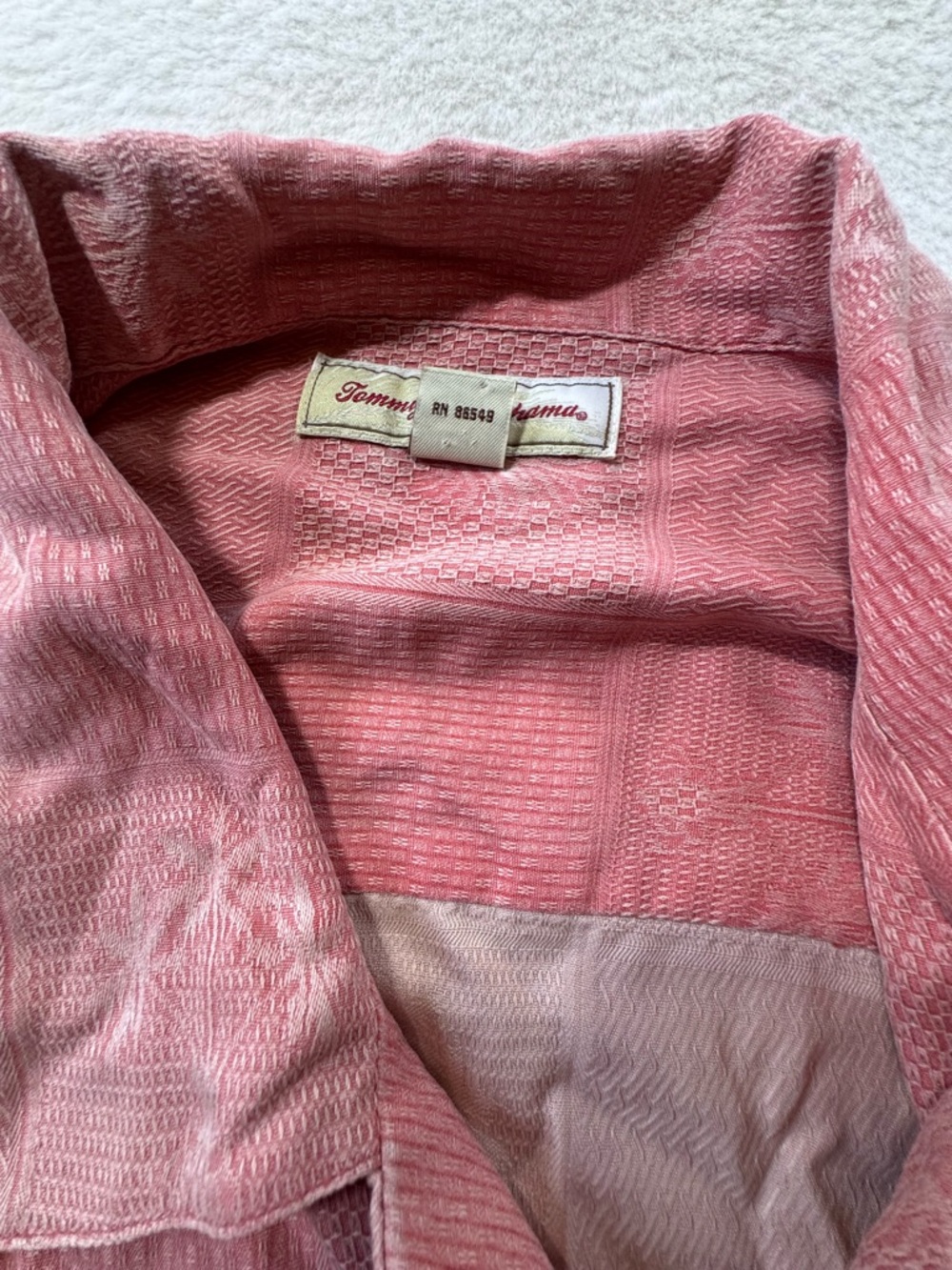 Tommy Bahama Silk Shirt Mens 2XL Pink Palm Tree Pineapple Button Up Tropical - Picture 10 of 13